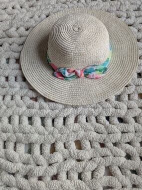 Wide Brim Straw Sun Hat with Floral Bow